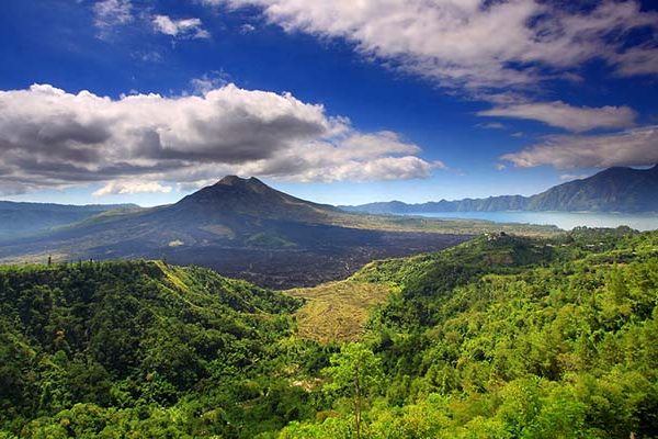 Kintamani-Mount_batur1